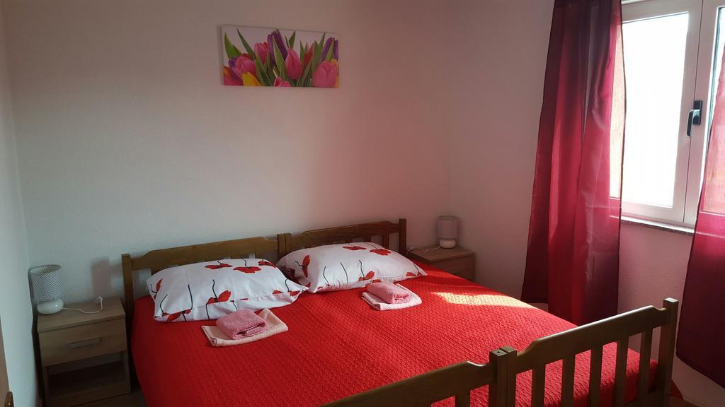 Apartmani Ramljak Marina Esterno foto