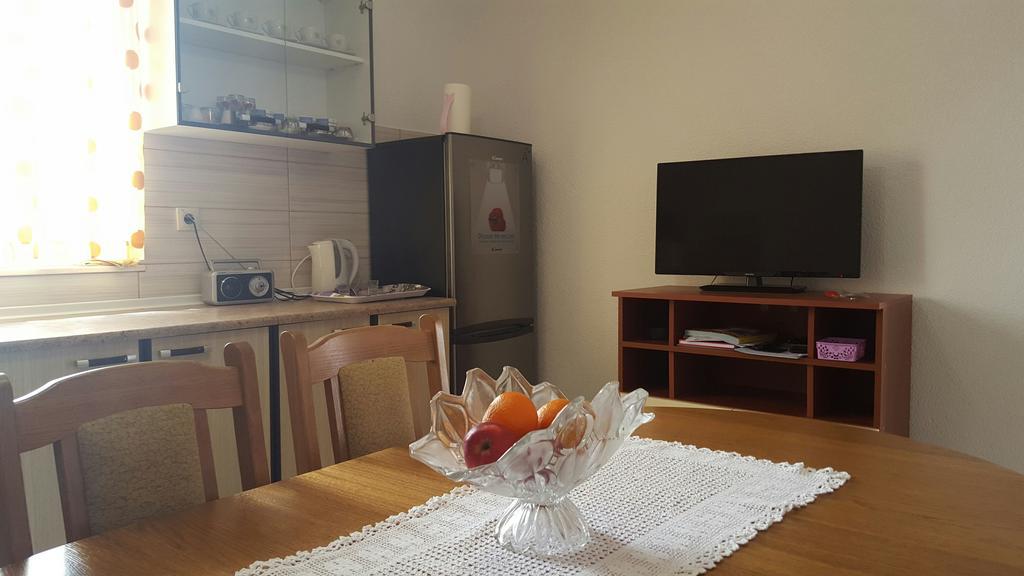 Apartmani Ramljak Marina Esterno foto